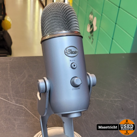 Blue Microphones Yeti Microfoon USB Studiokwaliteit Streaming en Recording Zilver (Nwp 150)