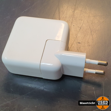 Apple USB‑C-lichtnetadapter van 30 W (Nwp 37 euro)