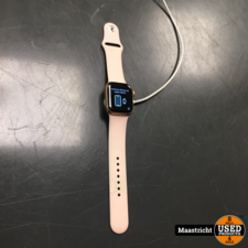 Apple Watch SE 40mm (2022) met lader