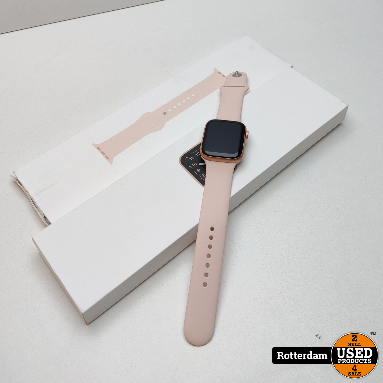 Apple Watch Se 44mm - Rose Gold - Used Products Rotterdam