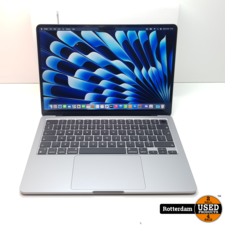 MACBOOK AIR 2022 M2 - 13.6 INCH SPACE GREY / Met bon november 2023