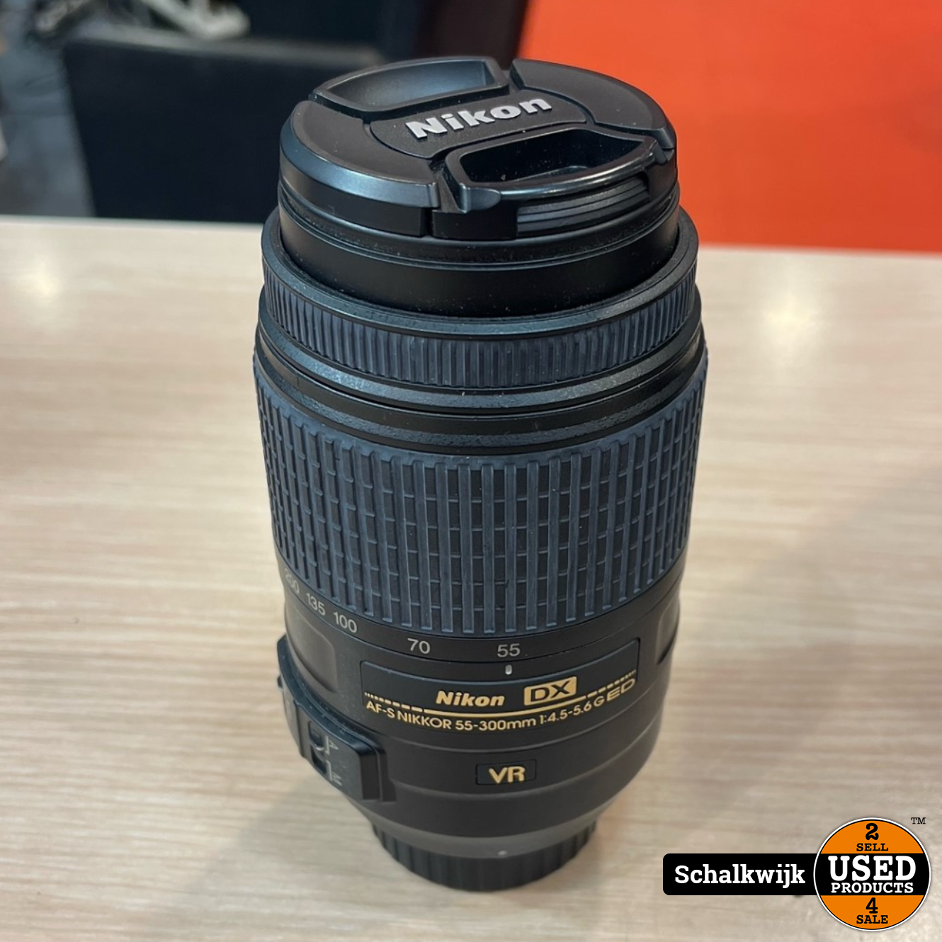 Nikon AF-S Nikkor DX 55-300Mm F4.5-5.6 G ED VR Lens in nette staat