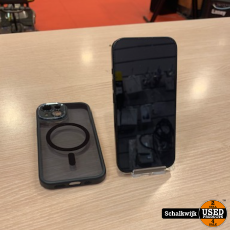 Apple iphone 15 128gb zwart in A staat met protector en cover