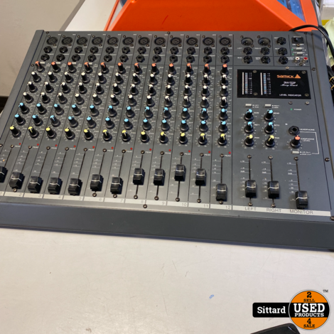 Samick SM-122p Mixing Console, voor reparatie of onderdelen