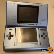 Nintendo DS, blauw, in gebruikte staat, met lader