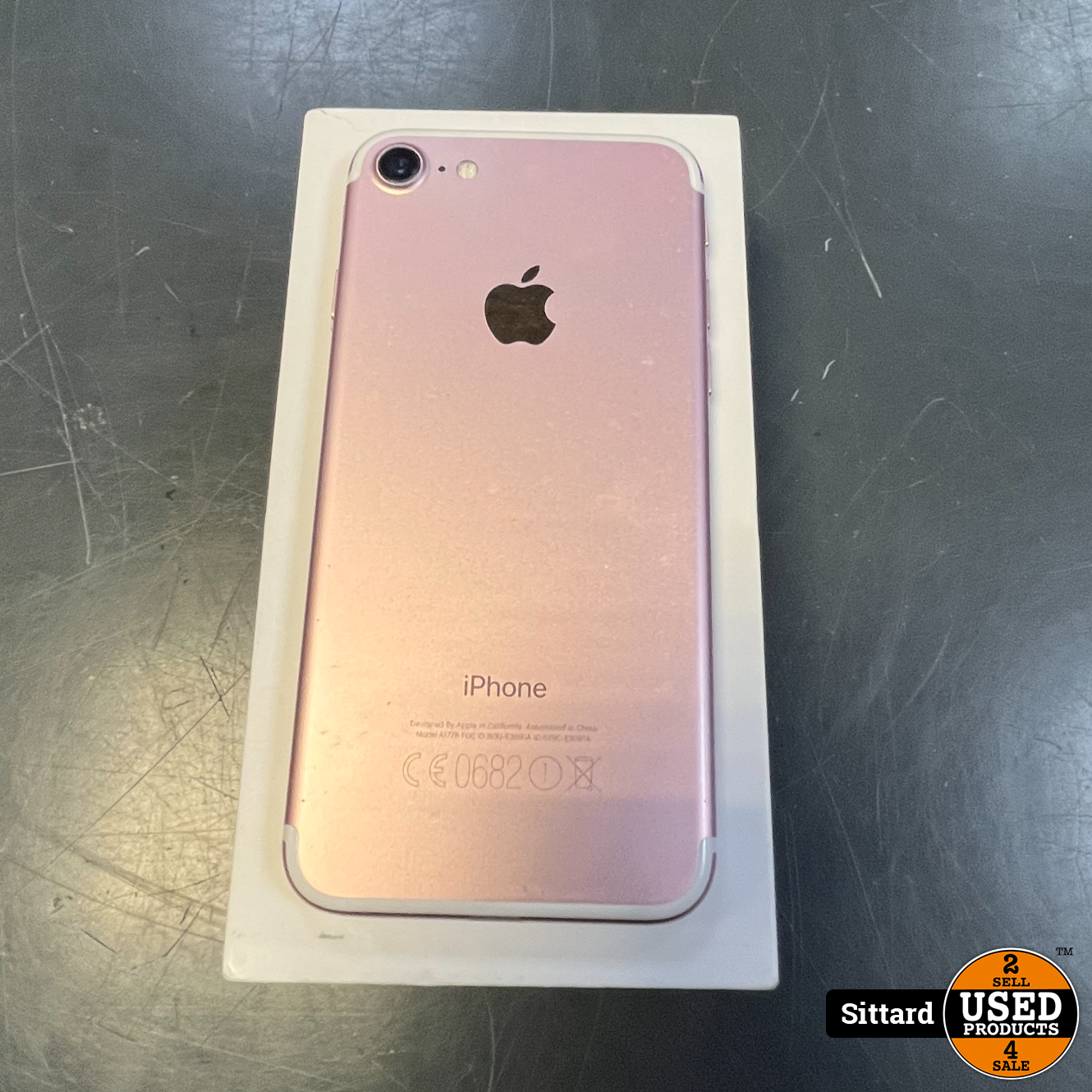 Politie slaaf Regan Apple iPhone 7, 32GB, Roze, In nette staat, Compleet met doos - Used  Products Sittard
