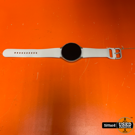 SAMSUNG Galaxy Watch 5 44mm. met witte band