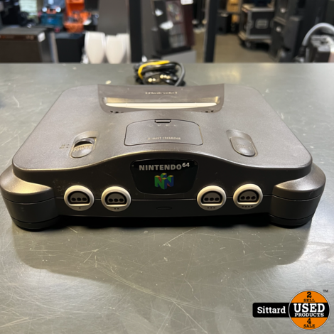 NINTENDO 64 Console , met 2 controllers , &amp; memory expansion