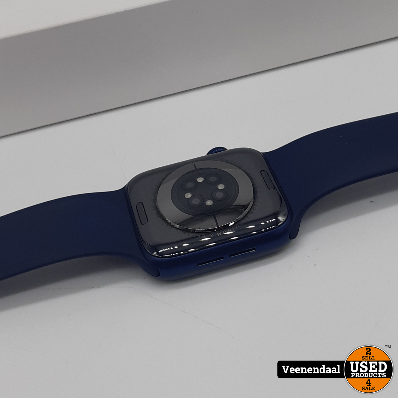 Apple Watch Series 6 - Blue - Grade A - The iOutlet