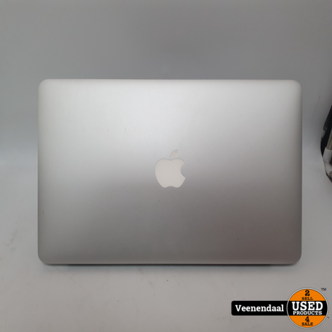 Macbook Air 2015 13 Inch - Intel Core i5 4GB RAM 256GB SSD Laadcycli: 32