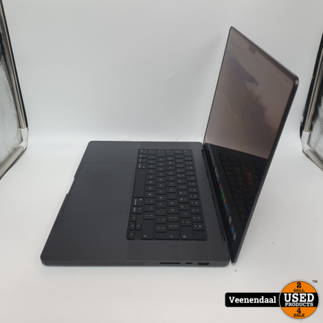 Macbook M3 Pro 16 Inch Zo Goed als Nieuw! - Apple M3 Pro 36GB RAM 512GB SSD Laadycli: 5