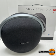 harman Kardon Onyx Studio 7