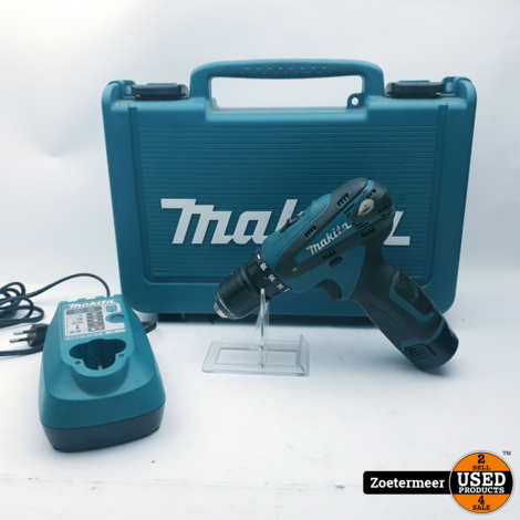 Makita DF330D Accuboormachine + Acculader en Koffer