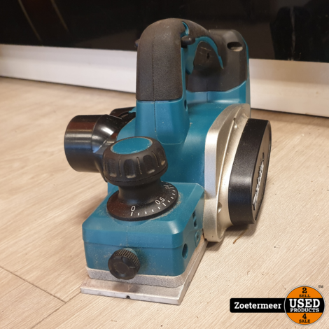 Makita DKP180ZJ