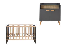 MatsBaby babykamer grijs.