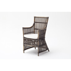 Duchess fauteuil in bruin rotan.