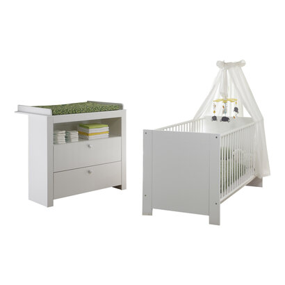 Olja  babykamer set, ledikant en commode, wit  .