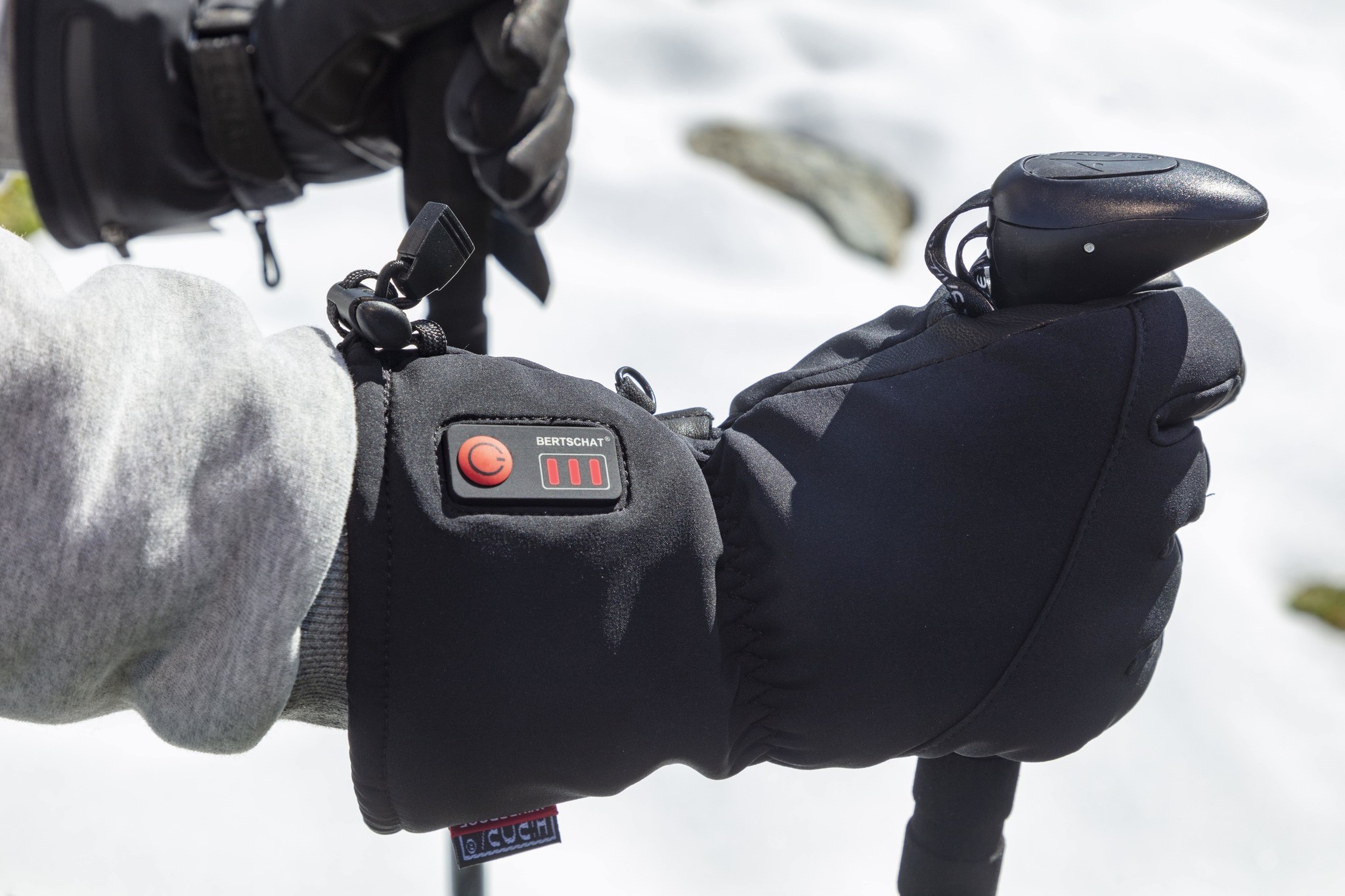 Milwaukee 561-21L Gants chauffants rechargeables par USB