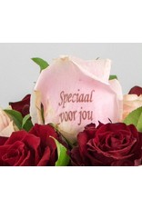 Magic Flowers Boeket 9 rozen - Rood/Roze - Speciaal voor jou