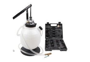 TM Profi DSG Transmissie vulpomp 7.5 liter met 15-delige adapterset