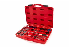 Universal crankshaft and camshaft gasket disassembly kit