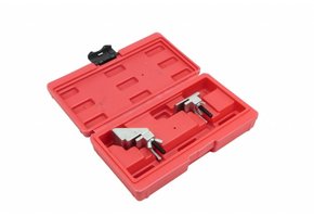 Mounting aid for elastic belts