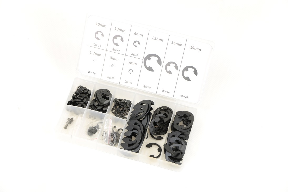TM 300 Piece E-Clip Assortment