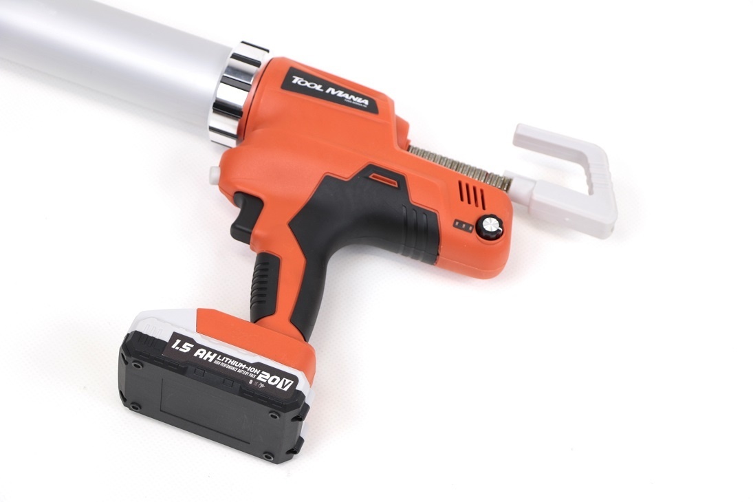 TM Electric Caulking Gun Complete 21 Volt 2.0 Ah Li-ion