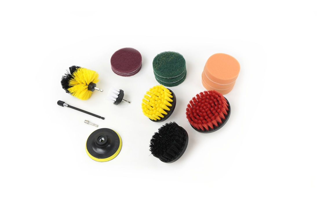 TM 16 Delige Schoonmaak / Polijst en Schuurset Voor in de Boormachine