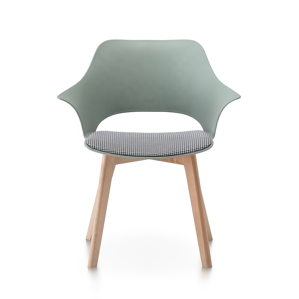 TM Stoel Luna groen: Scandinavisch design met moderne twist