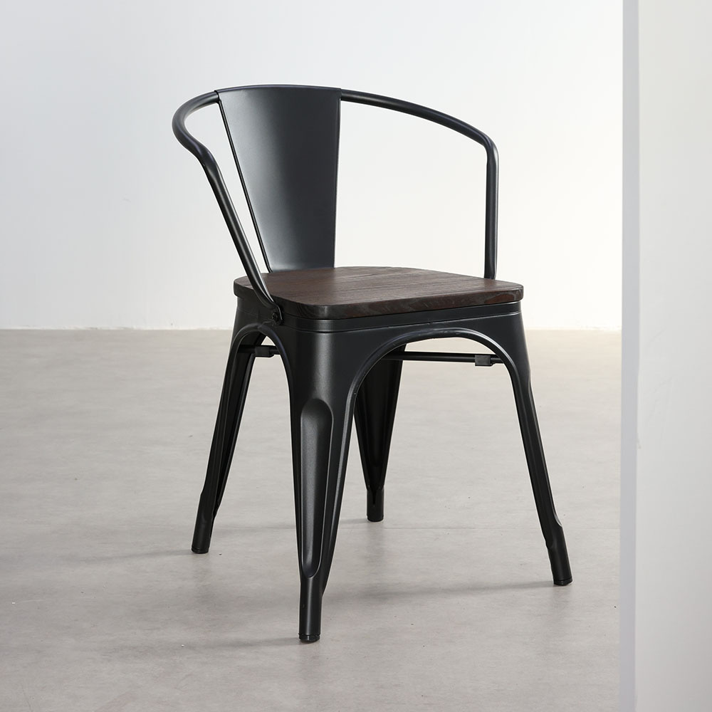 TM Vintage Vibe – stoel Zwart-Bruin met Retro Karakter