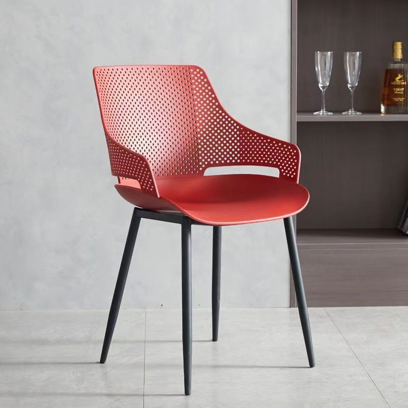 TM Moderne Designstoel in Stijlvol Rood