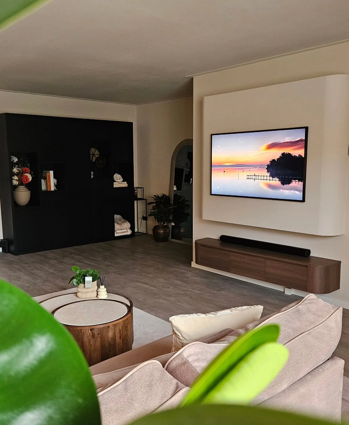 TM Japandi TV Meubel Walnoot 180 x 32 x 28 cm