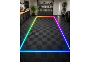TM Garagevloer, Detailing tegel, Open kliktegel hard zwart 4,8 x 2,4m met RGB Led