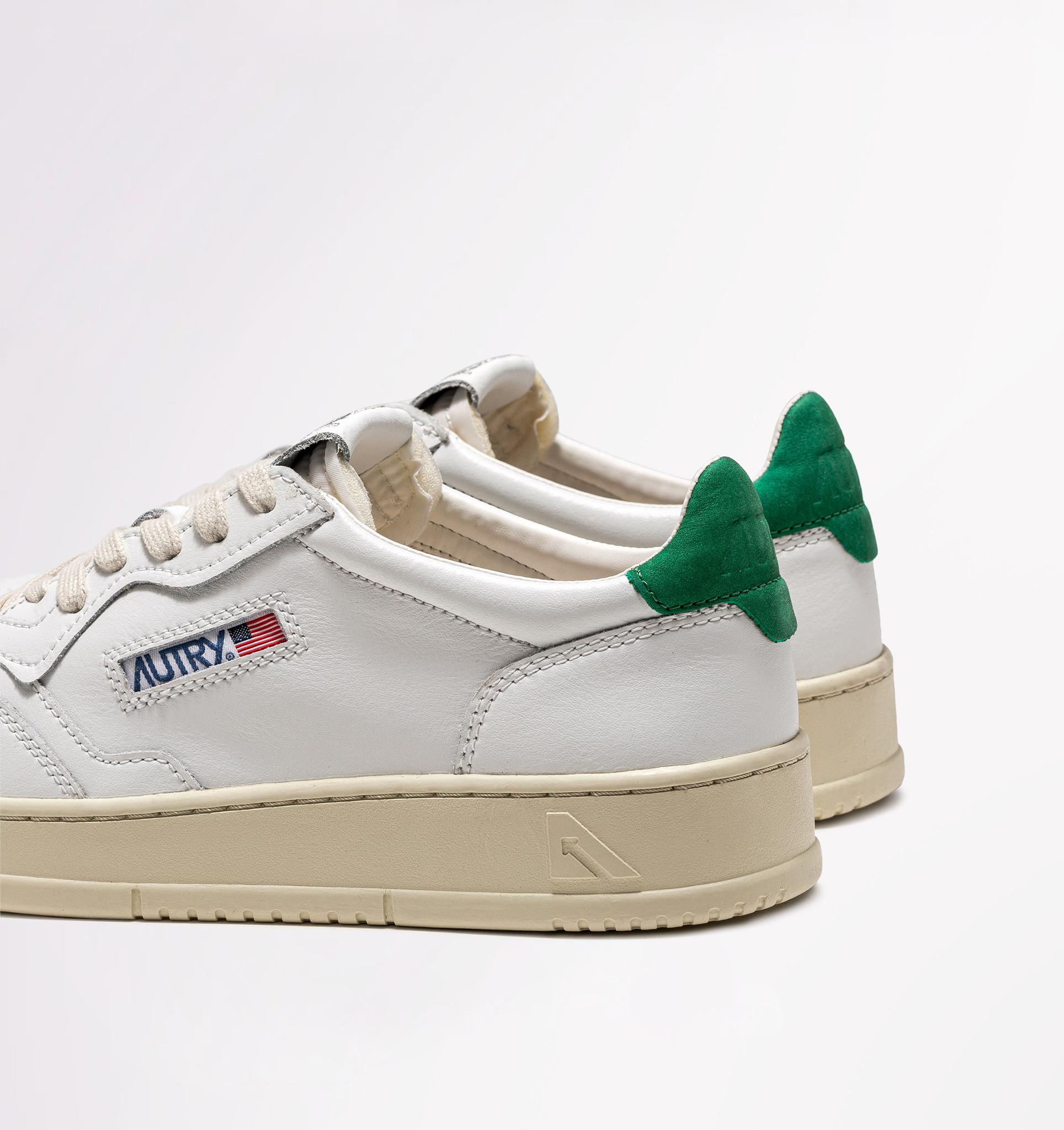 Low Man Wht/Ama