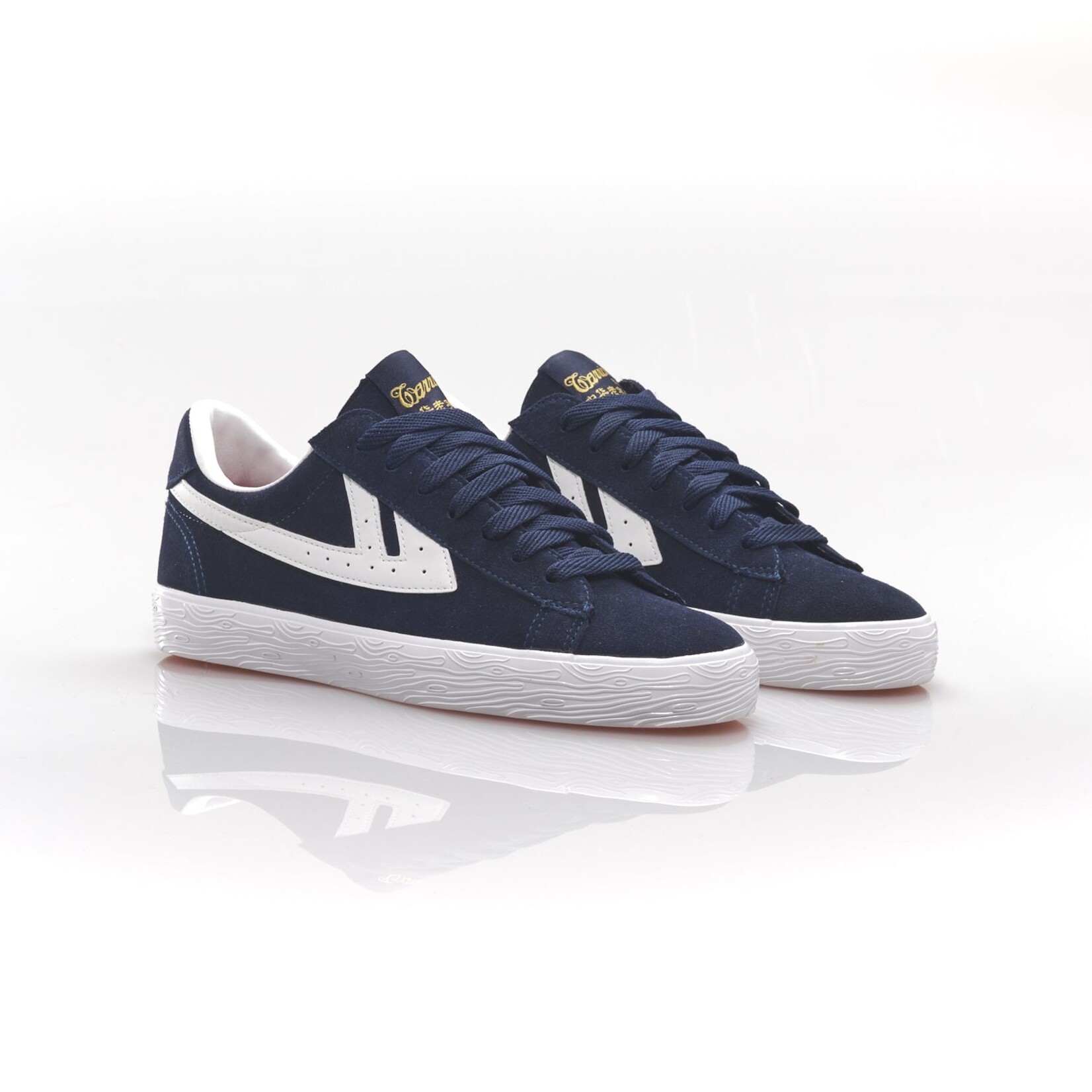 DIME Suede Navy/White