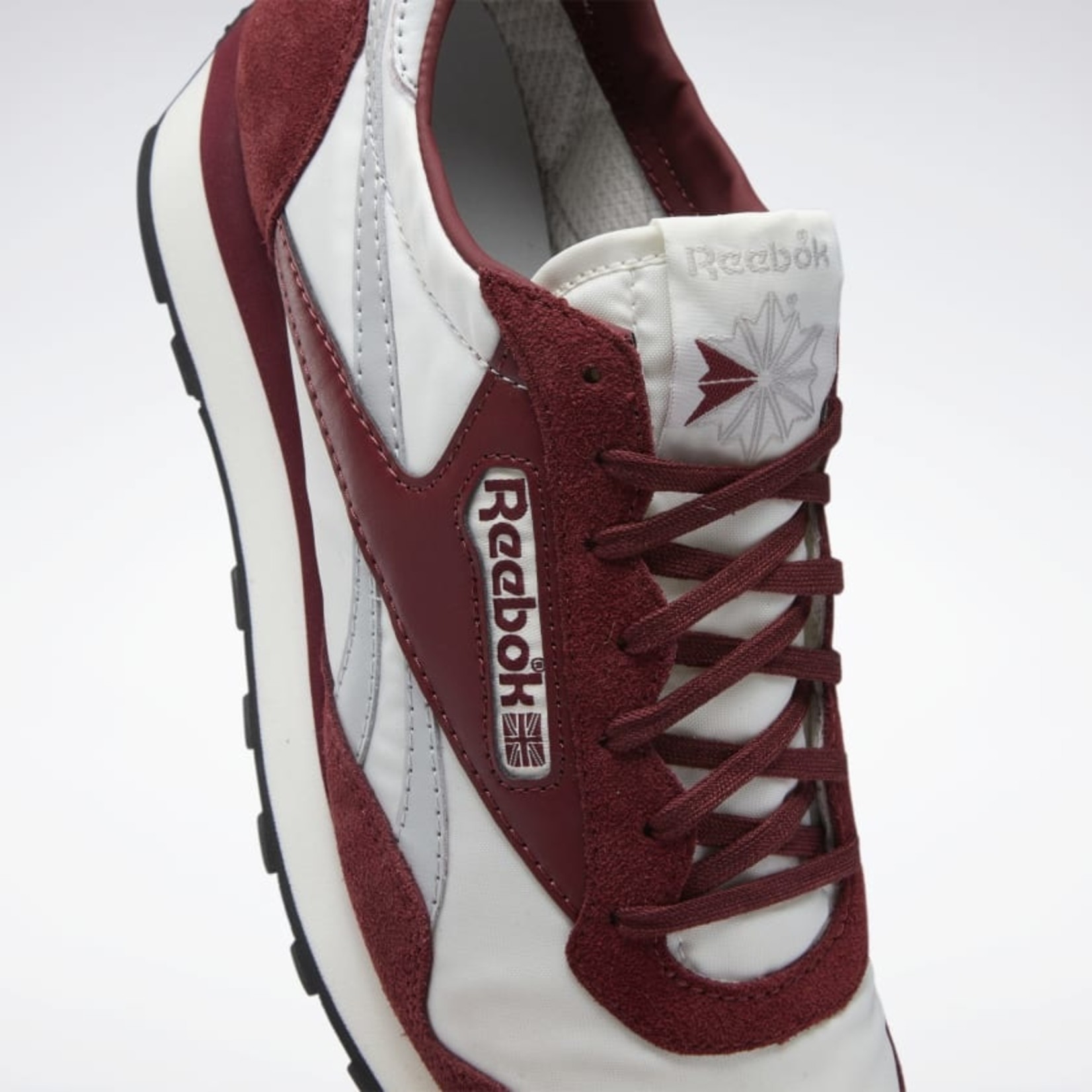 Reebok AZ II Chalk/Clabur/Pugry2