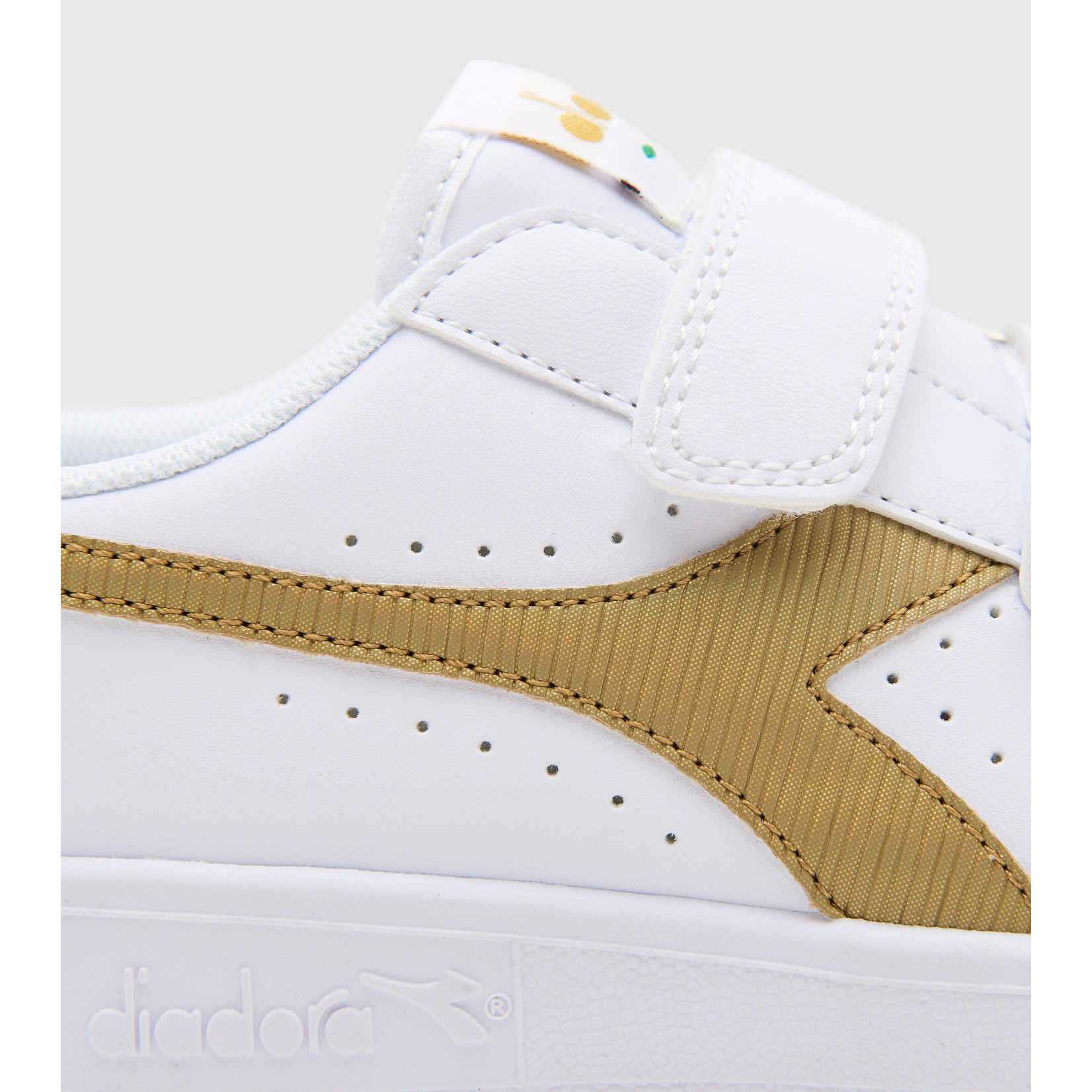 Game P PS Girl White/Gold