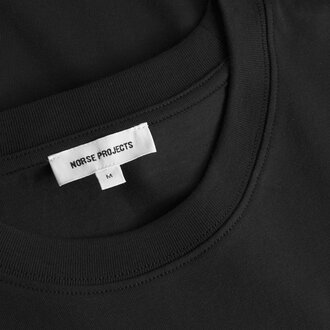 Norse Projects Norse Projects Johannes Organic Norse Logo Print Black