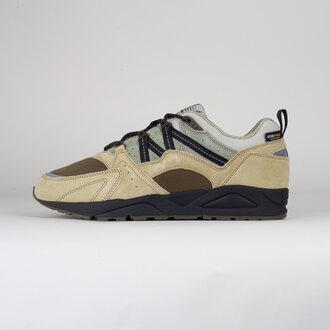 Karhu Karhu Fusion 2.0 Pale Olive Green/ Jet Black