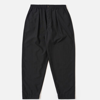 Universal Works Universal Works Pleated Trackpant Tropical Suiting Black