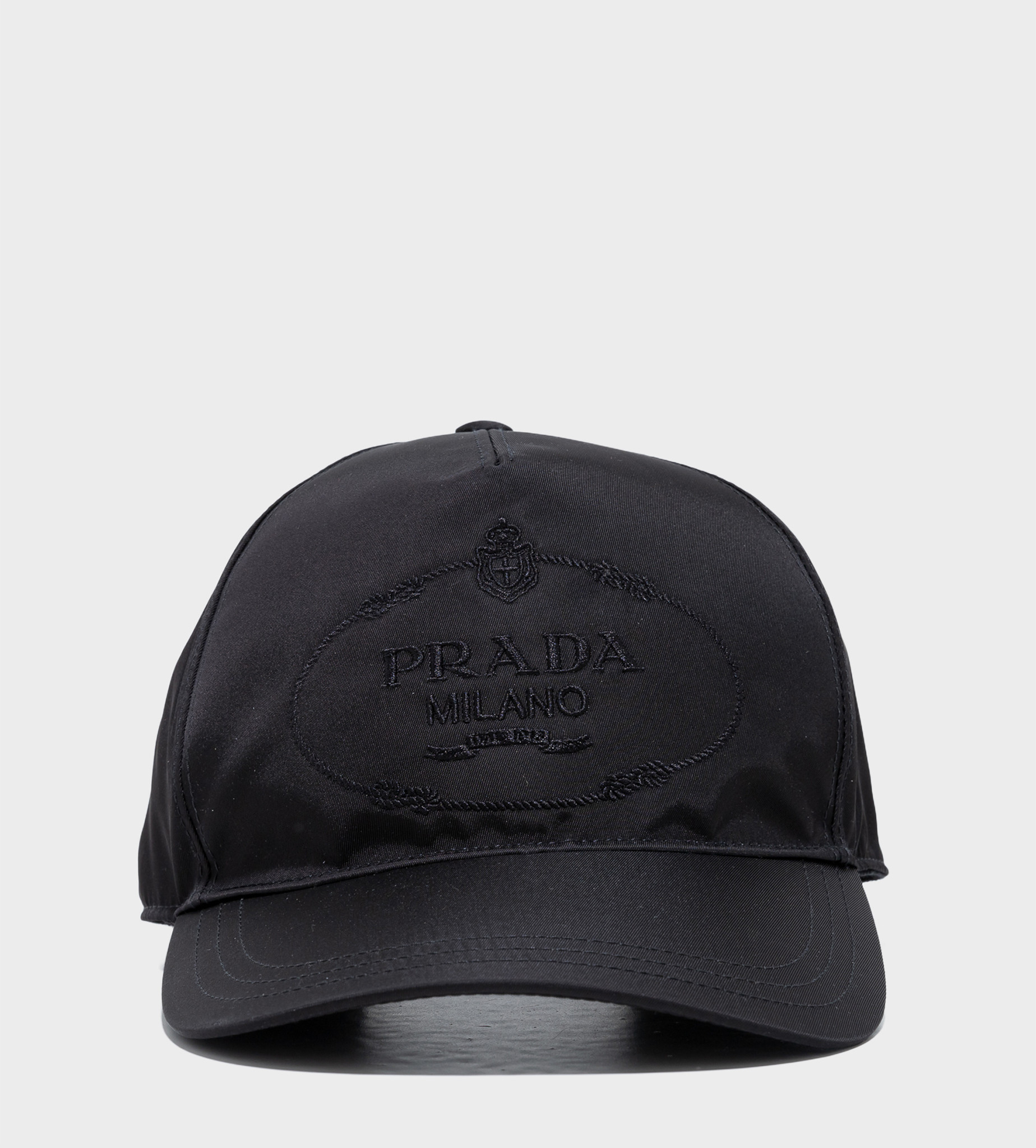 prada cap black