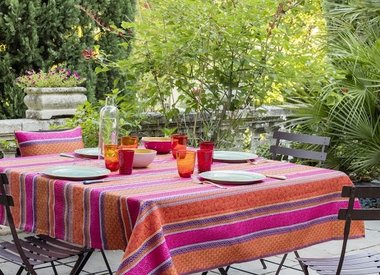 moderne & gestreifte Dekorationsstoffe