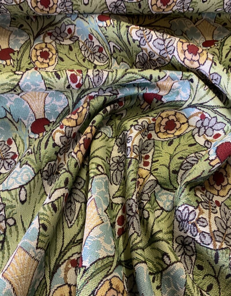 Gobelin 018 William Morris multi rose