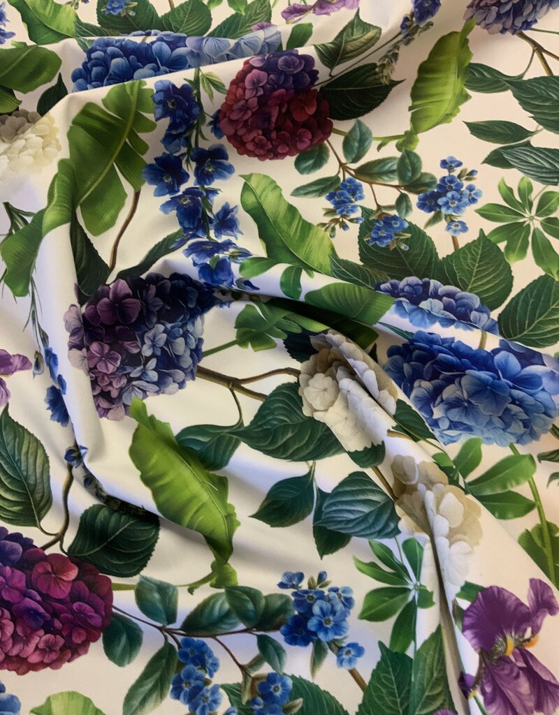 Hortensien in allen Farben.