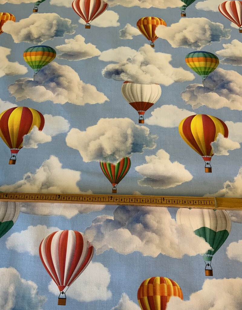 99 Luftballons in de wolken