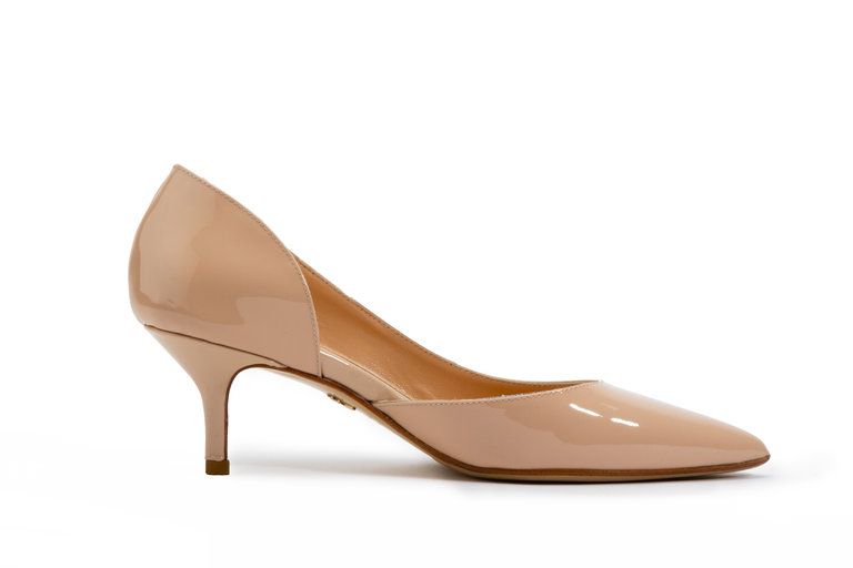 Cara Rosa Positano dorsay pump in nude lakleer met lage hak
