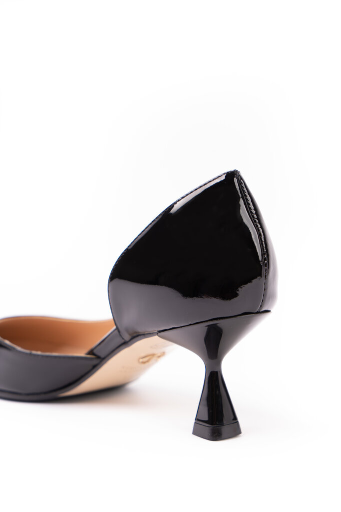 Cara Rosa Ravello - pump - black patent