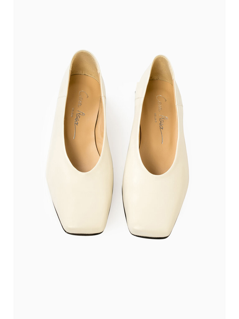 Cara Rosa Antoinette - ballet flat- white