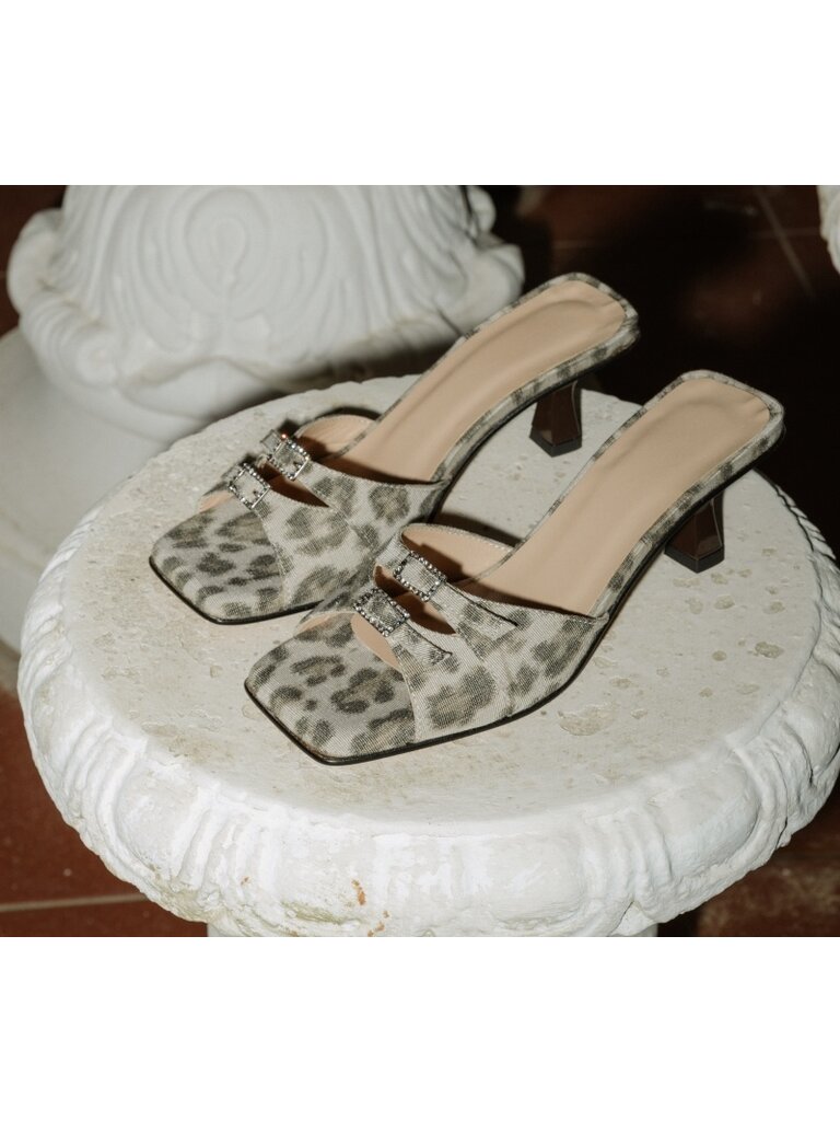 Cara Rosa ROSEANNA - KITTEN HEEL SANDAL - LEOPARD